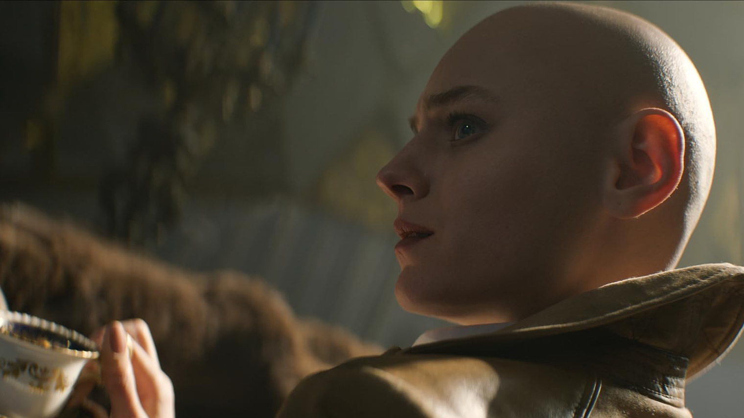 Кассандру Нову играет Эмма Коррин из сериала «Корона»