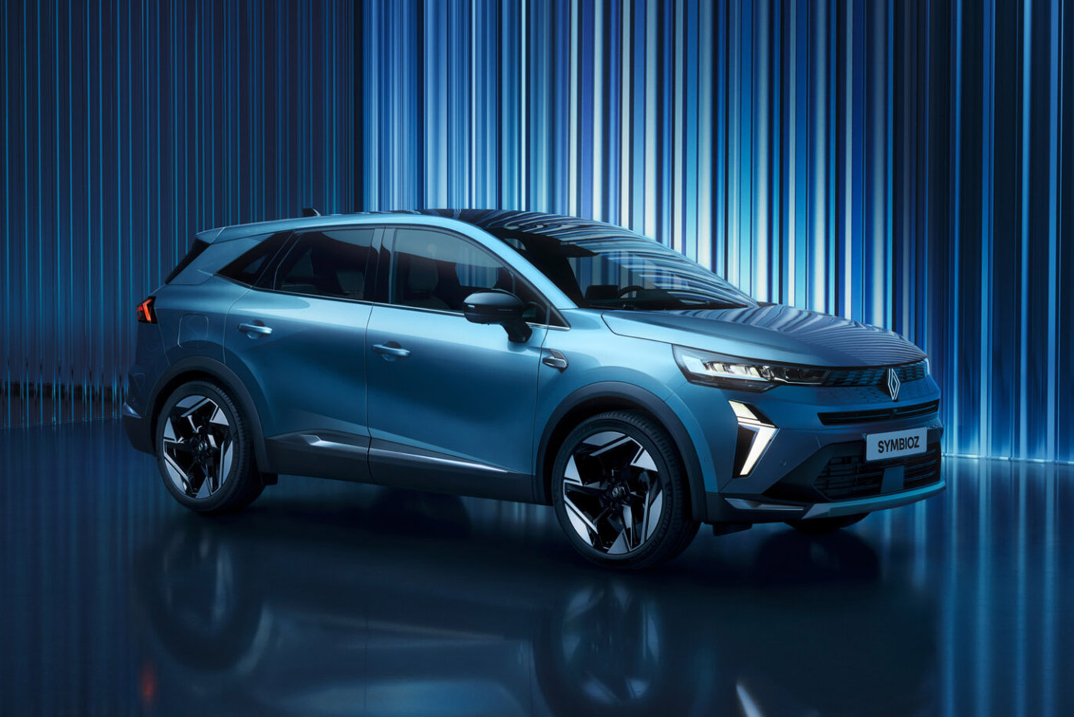 На серийный кроссовер ставят 19⁠-⁠дюймовые диски Alpine exilir. Источник: events.renault.com