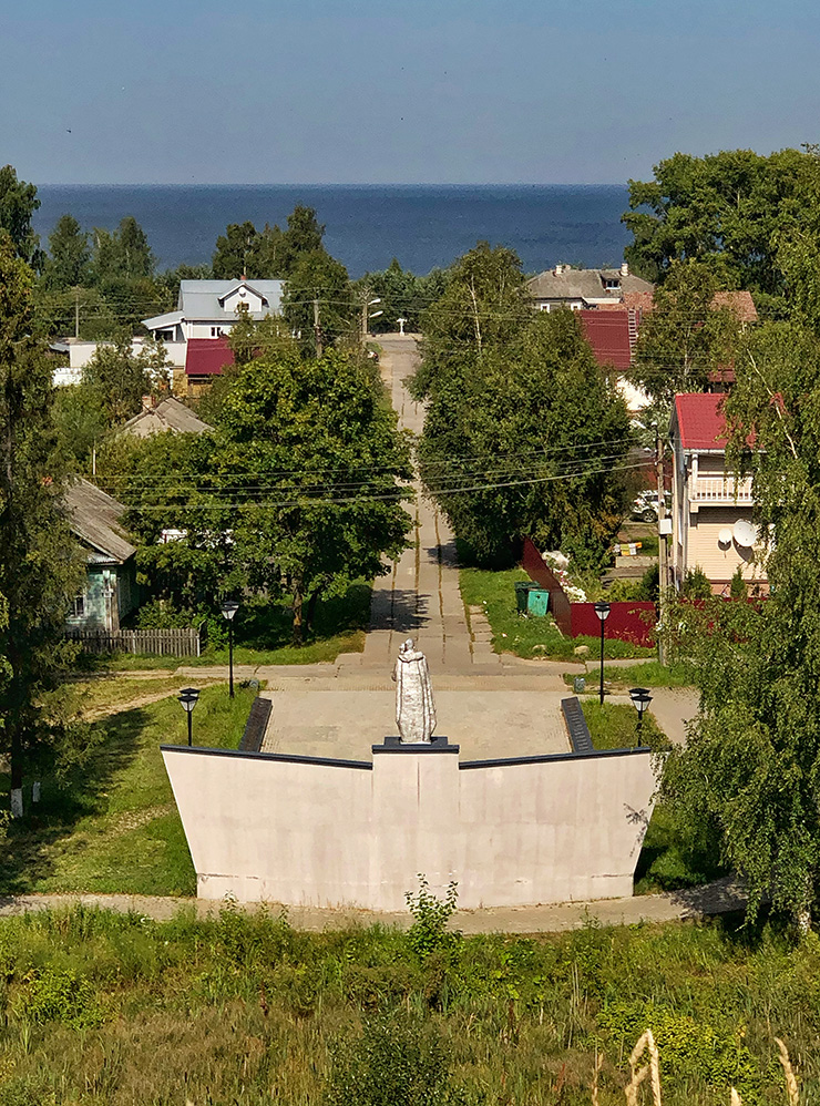 Виды с крепостного вала на Белое озеро