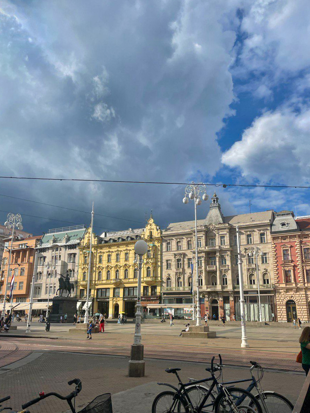 В центре довольно красиво