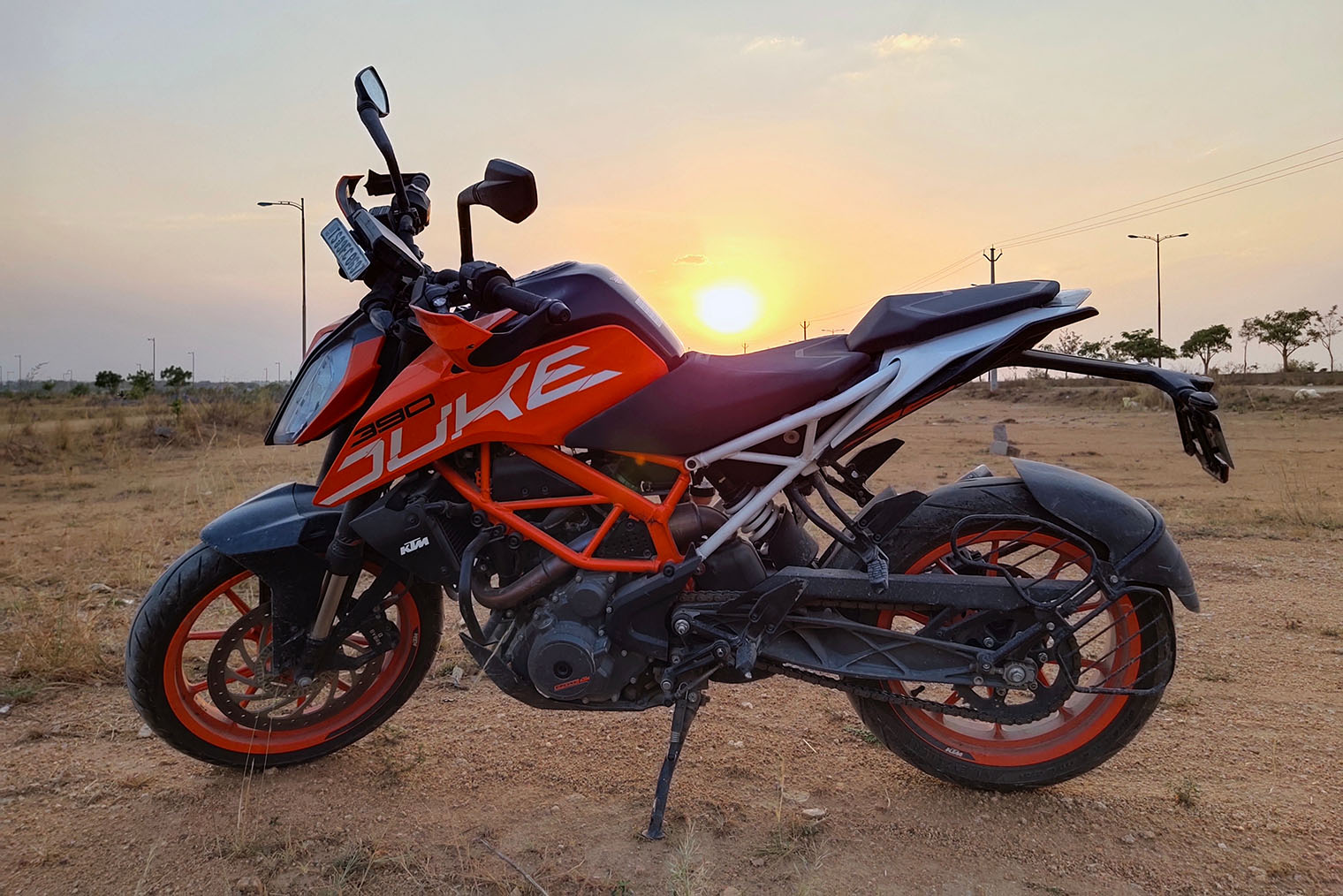 KTM Duke 390 — один из популярных представителей нейкедов. Фотография: AnithamRaju Yaragorla / Shutterstock / FOTODOM