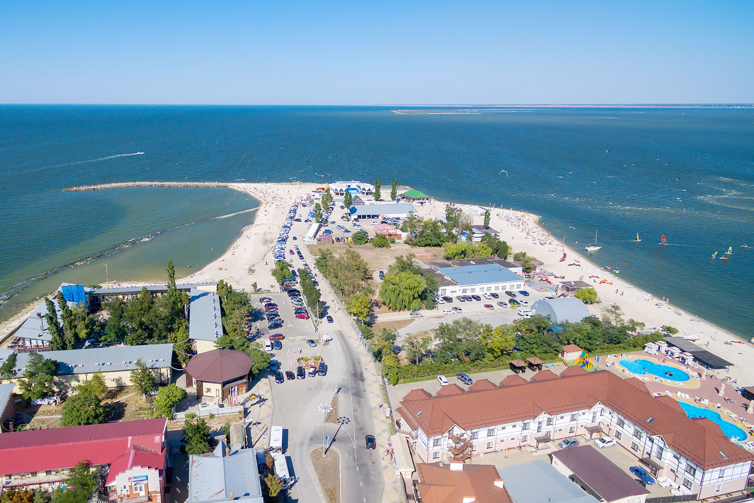 Ейск — курорт на берегу Азовского моря. Фотография: AAresTT / Shutterstock / FOTODOM