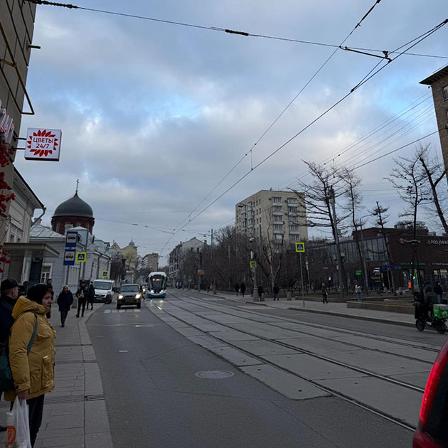 Не очень радостная Москва с утра