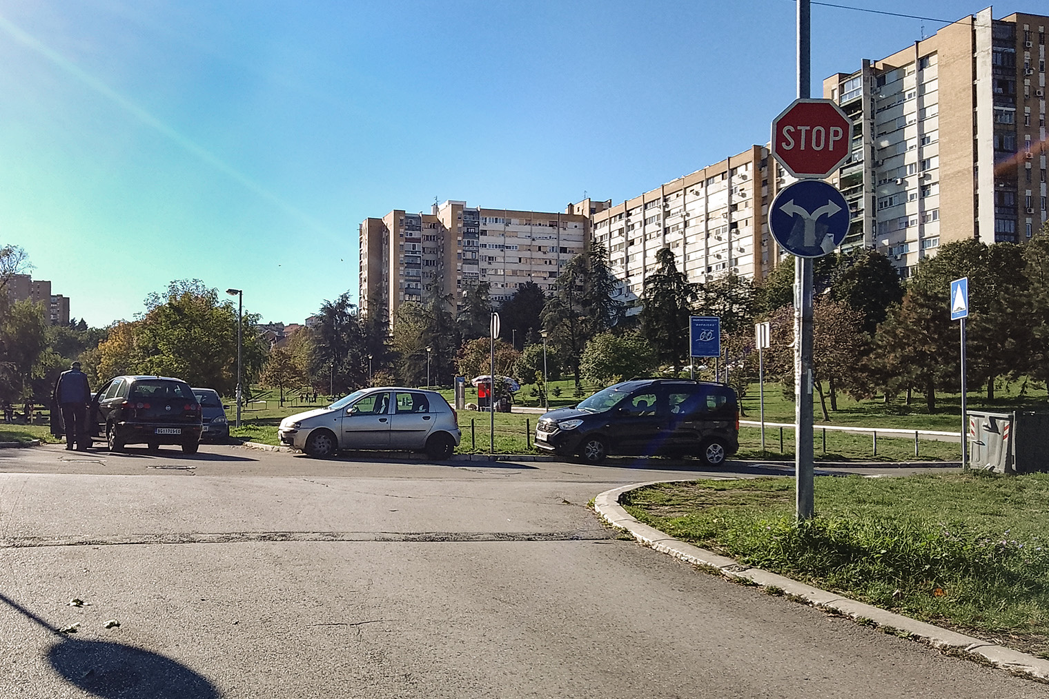 Многоэтажки в Звездаре тоже встречаются, но реже