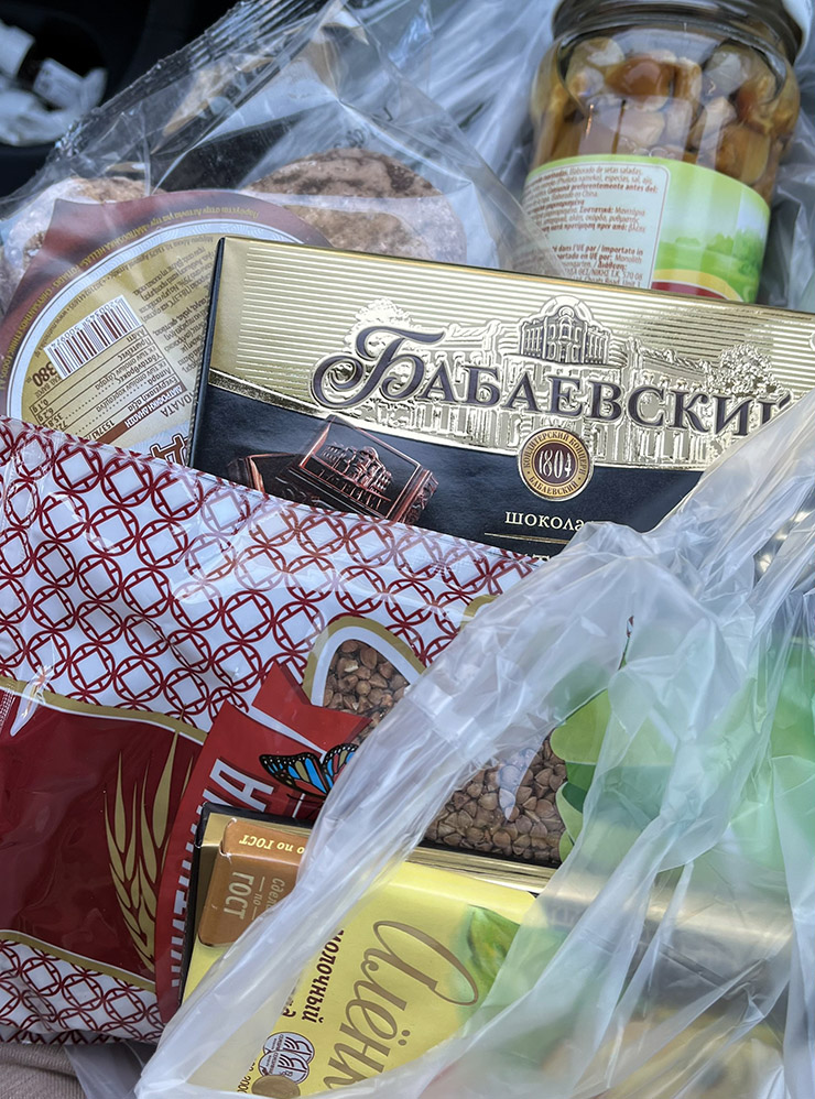 Мой улов: гречка, пряники, маринованные опята и три шоколадки — 16,4 €