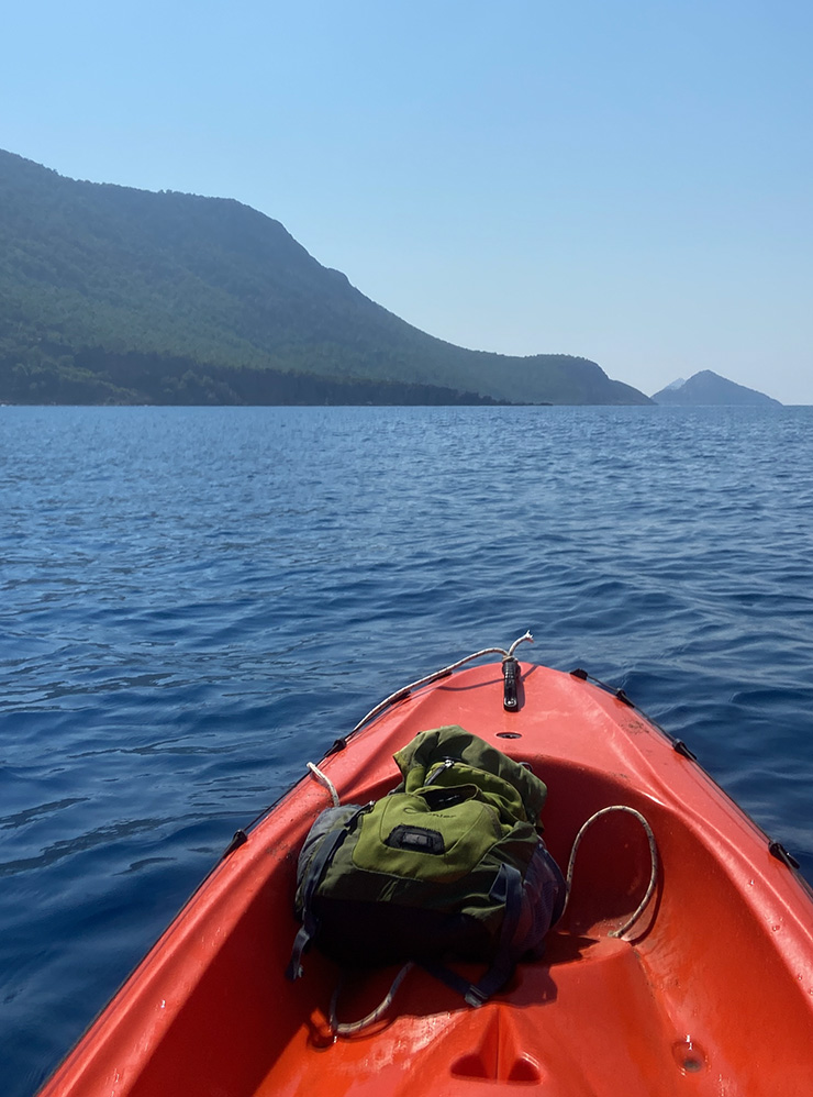 Однажды я уплыла на каноэ в открытое море