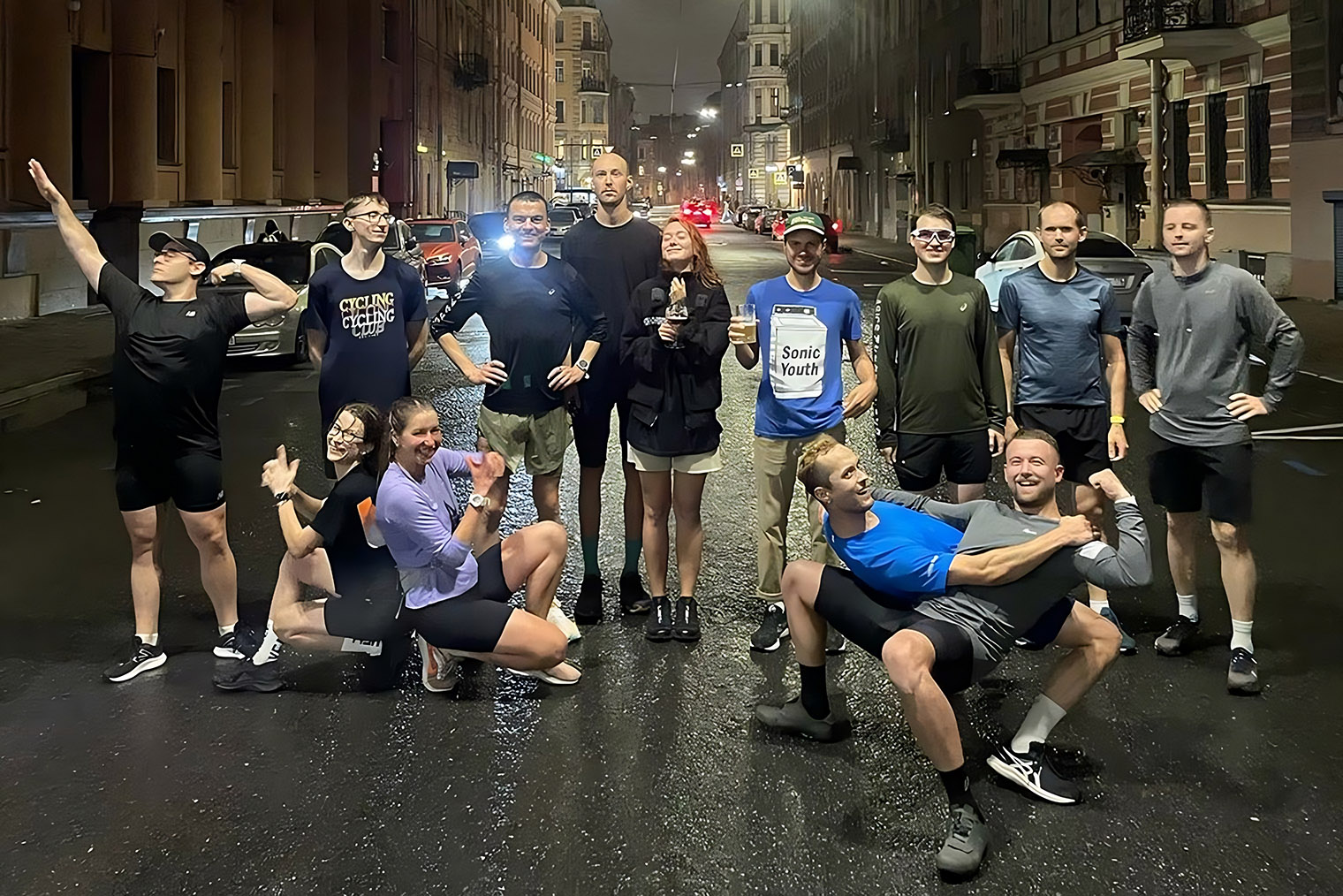 Участники клуба Lekker Running Club. Источник: соцсети lekker.run