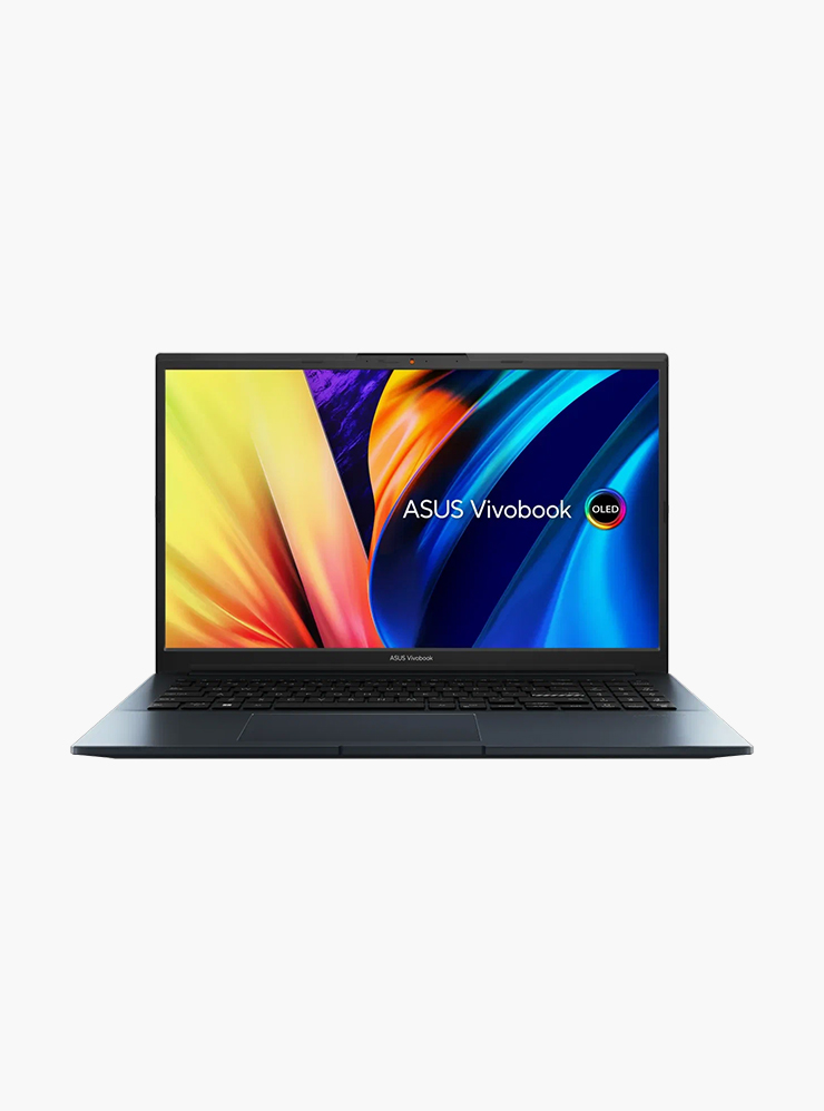 Asus VivoBook Pro 15 OLED отлично подходит для просмотра кино и работы с графикой, но зарядку всегда придется носить с собой