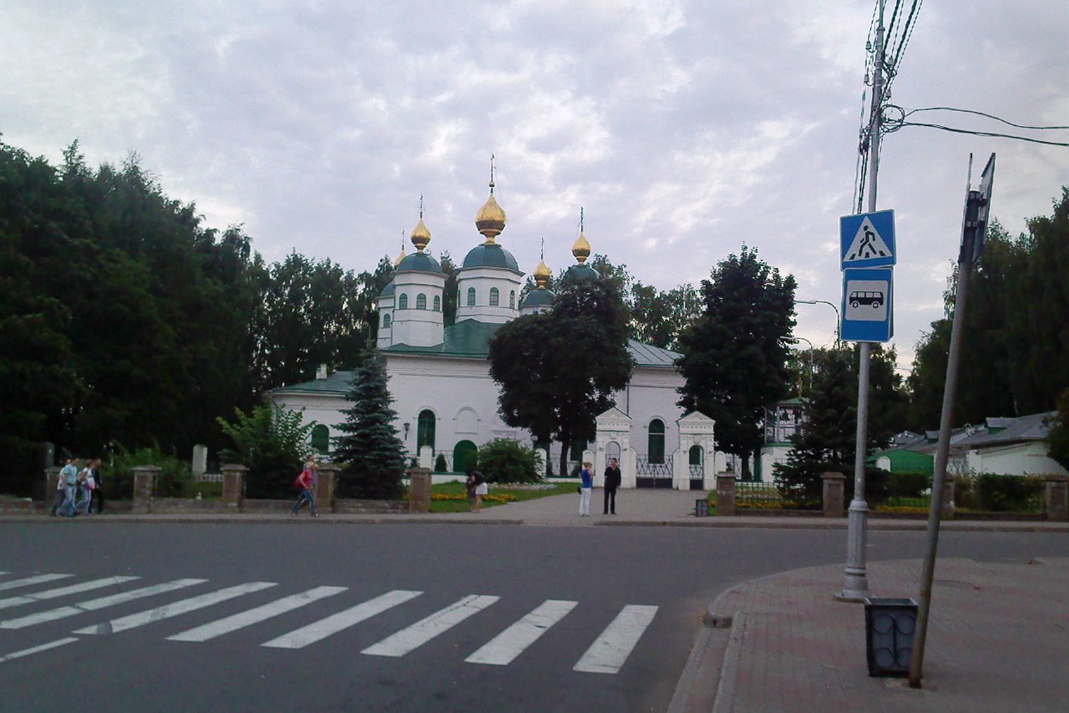 Воскресенский собор. Считается, что здесь зародился город