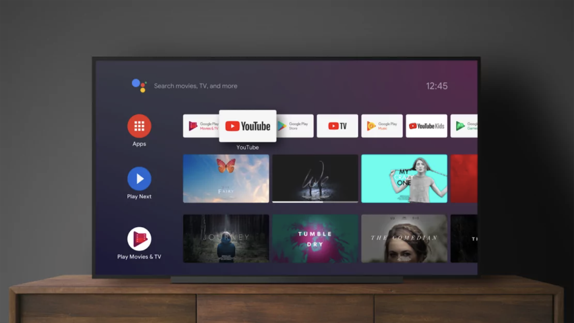 Главный экран Android TV. Все приложения находятся в списке наверху, а наиболее часто используемые отображаются крупными карточками ниже — с превью рекомендованных фильмов и недосмотренными сериями. Источник: trashbox.ru