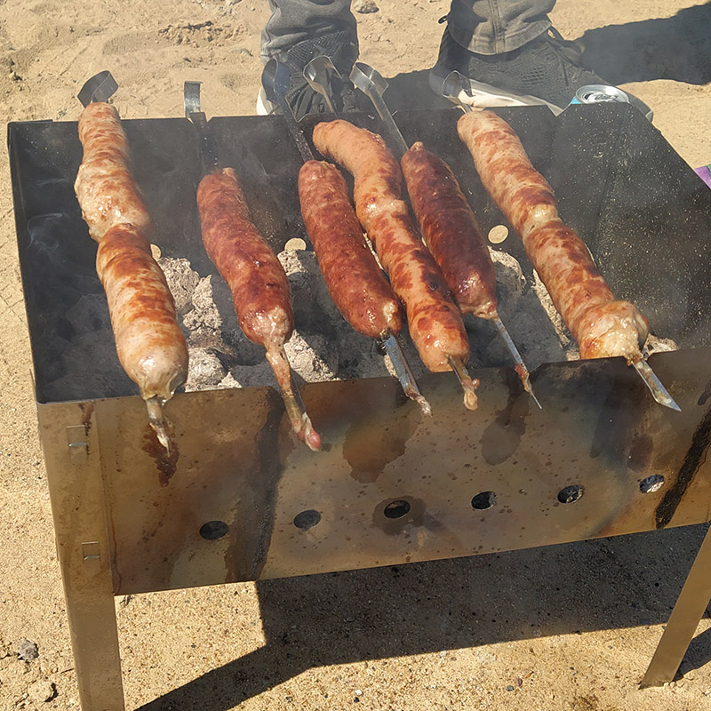 Мяса получилось слишком много, но мы героически все съели