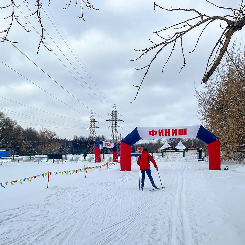 Катаемся на лыжах