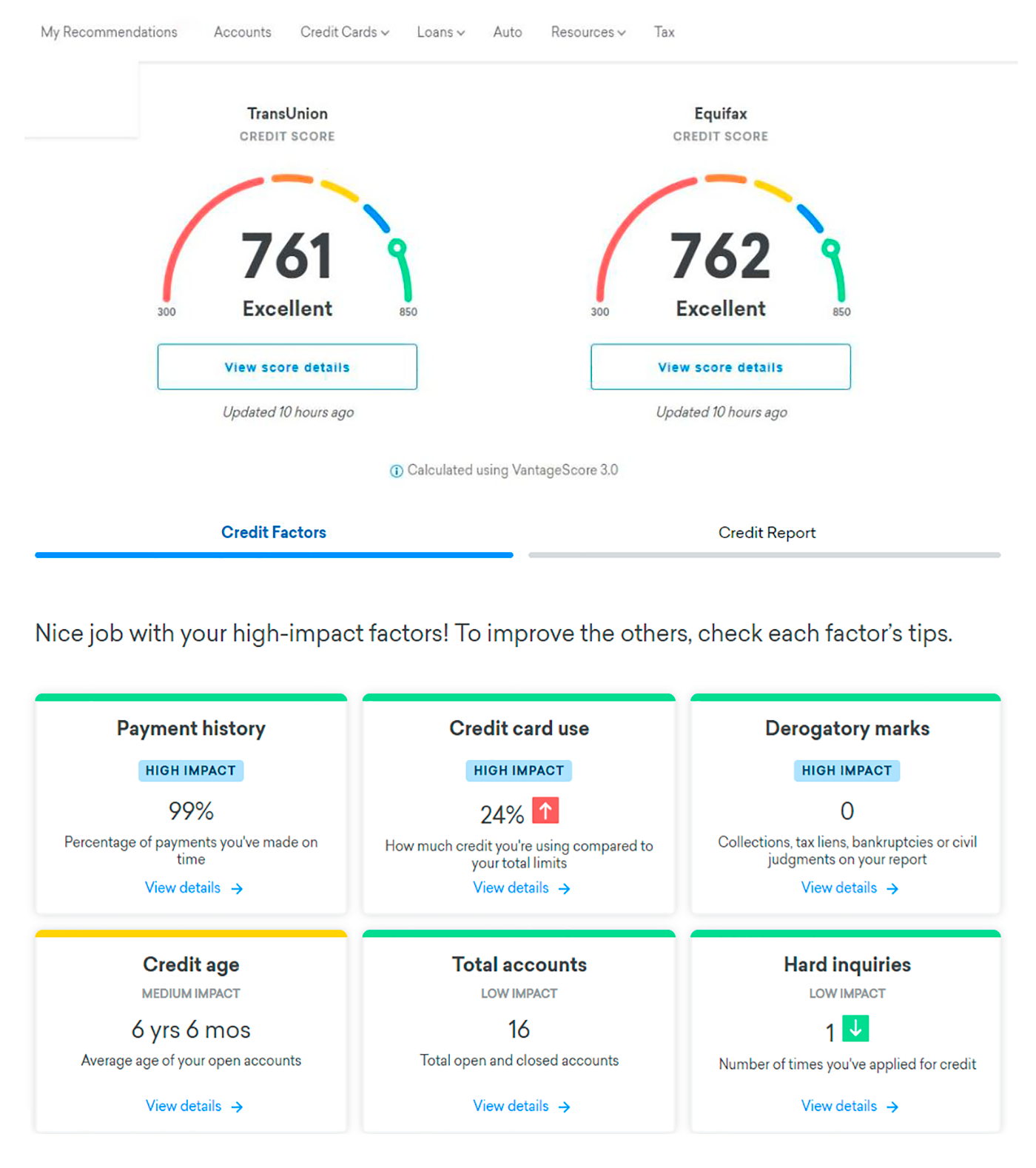 В приложении Credit Karma можно бесплатно следить за своим рейтингом. Здесь отмечают количество проверок и открытых счетов. Еще можно проверить шансы на получение новой кредитной карты, а также наблюдать за показателями: почему рейтинг повысился или понизился