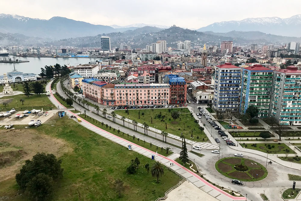 Вид на Батуми с новостройки Porta Batumi