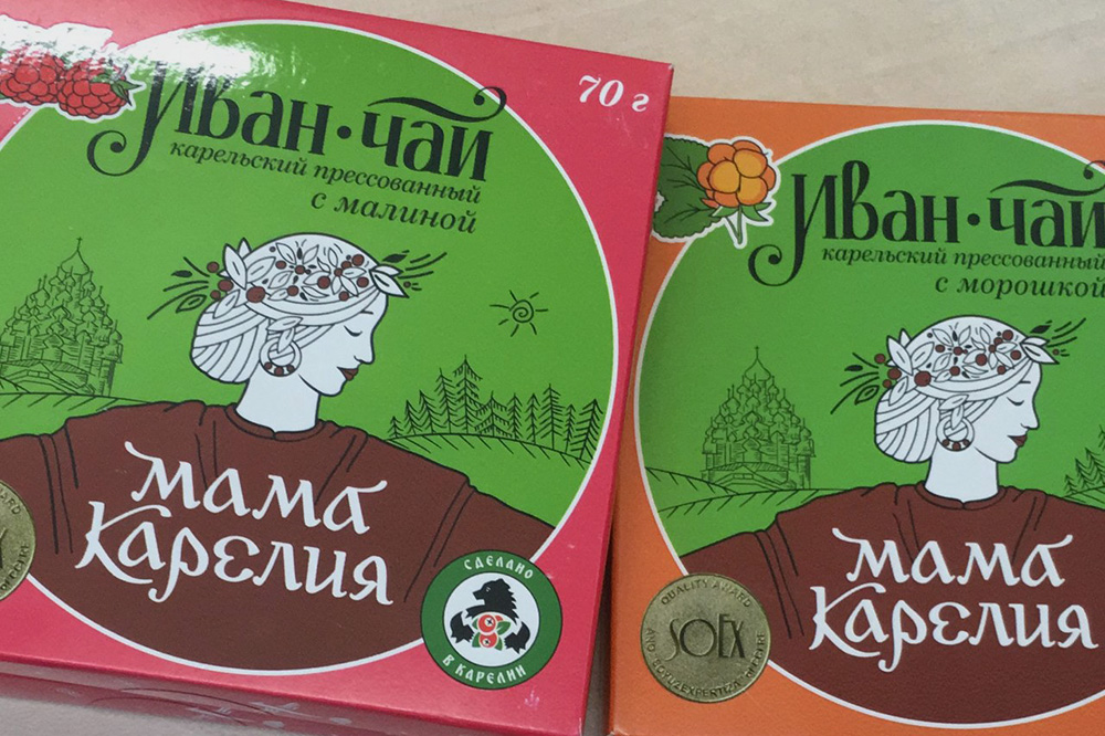 Прессованный иван-чай похож на плитки шоколада. Чтобы заварить его, нужно отломить маленький кусочек. Удобно везти такой чай из путешествия — занимает мало места. Источник: Александра Домина