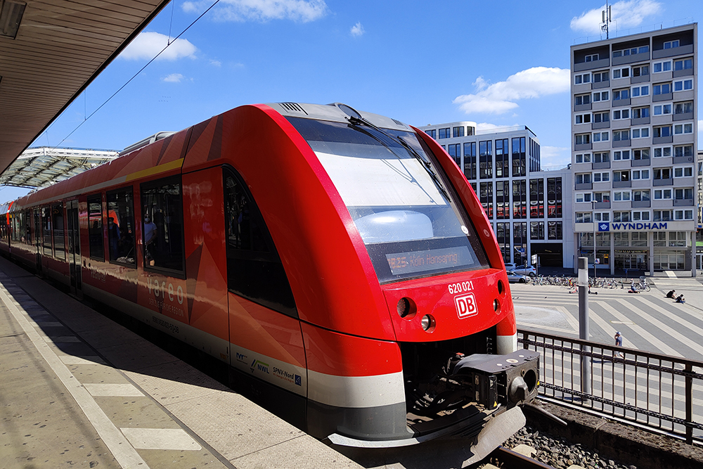 Это городская электричка S-Bahn