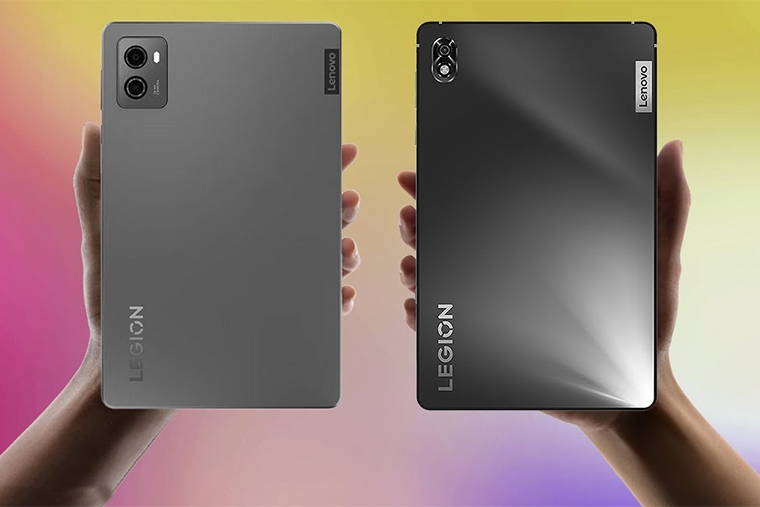 Слева — Lenovo Legion Tab. Его можно отличить от предшественника по второму объективу камеры и отсутствию пластиковых вставок в торцах корпуса. Источник: ютуб⁠-⁠канал Tech House