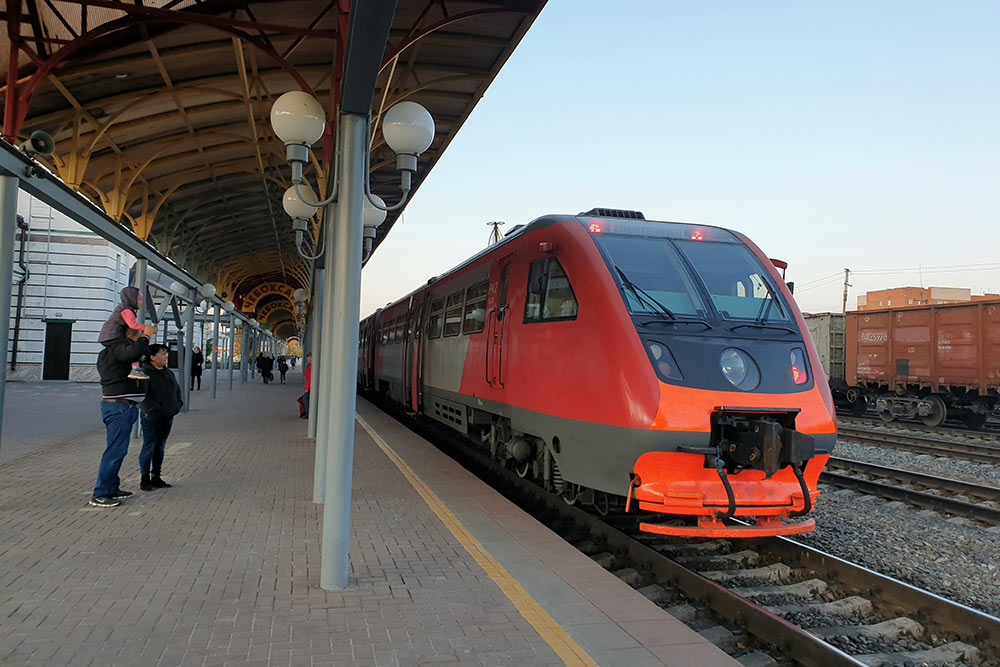 Электричка в Канаш ходит два раза в день: утром и вечером