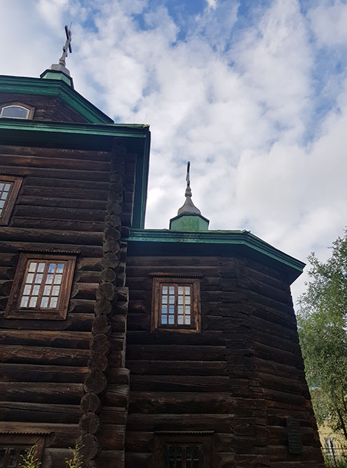 Изначально церковь построили без единого гвоздя, но во время реставрации гвозди все⁠-⁠таки понадобились