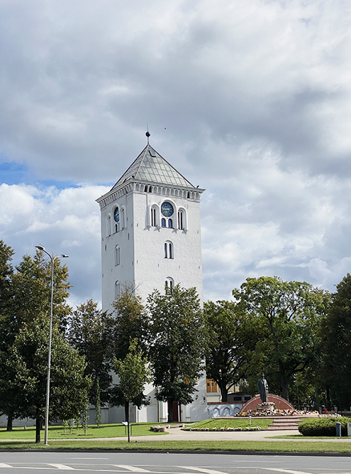 Башня городничего, бывший центр Елгавы