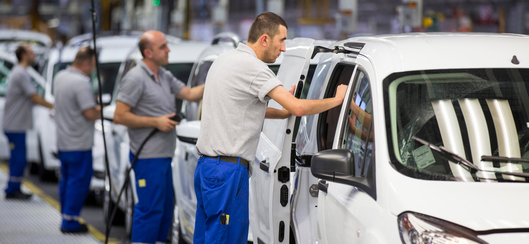 Автокомпаниям не хватает чипов. В Carvana только рады