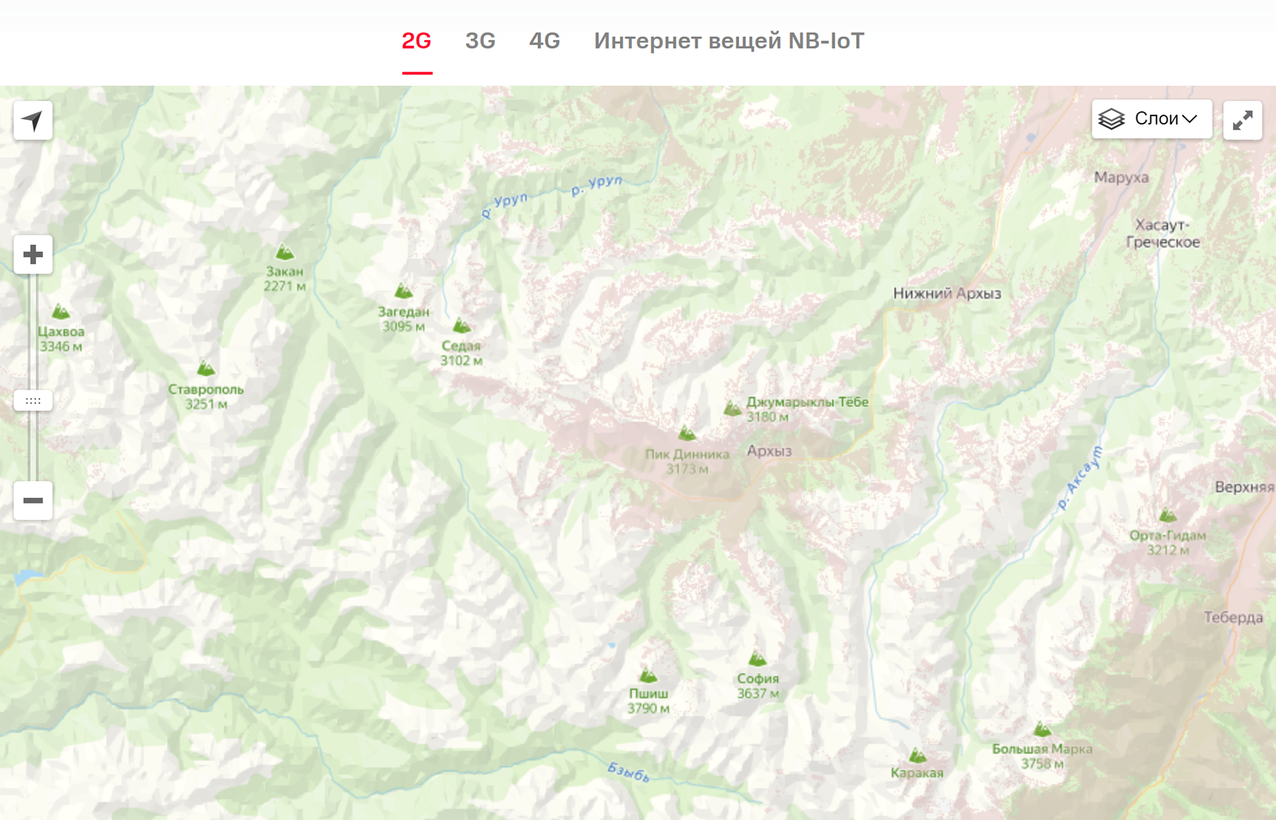 На сайте каждого оператора есть карта покрытия. Белые пятна означают, что связи нет. Например, тут видно, что в Архызе у МТС есть только 2G, да и то не везде. Скорее всего, дозвониться получится только с каких⁠-⁠то вершин или перевалов. Источник: mts.ru