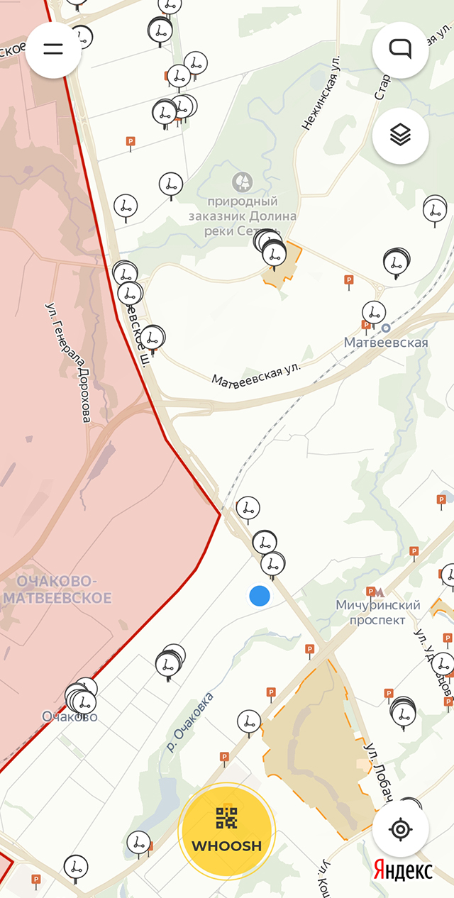 Красным выделена запретная зона для самокатов Whoosh. Туда нельзя заезжать