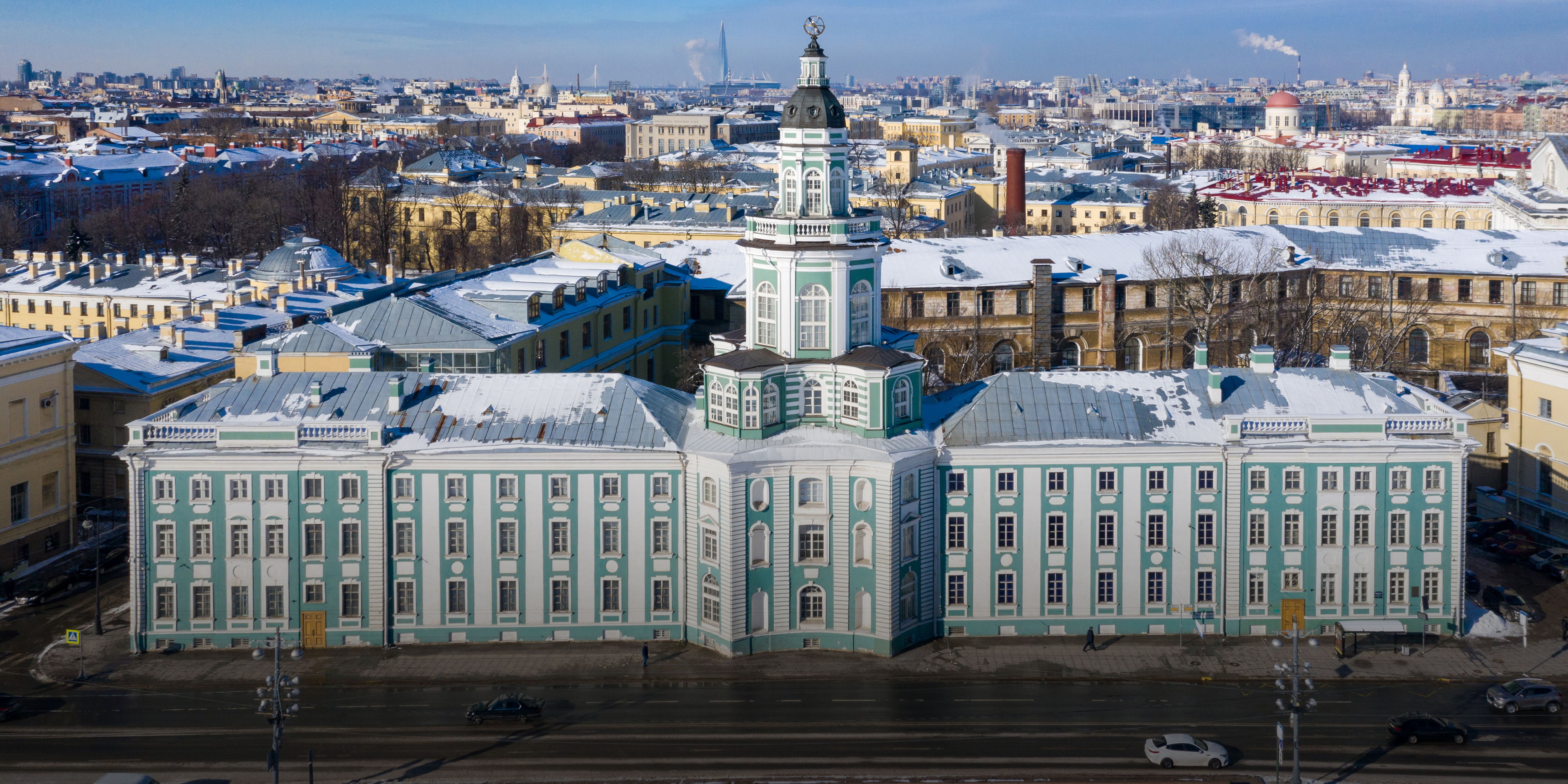 Метро, подлодка и дворец: 7 популярных музеев на Васильевском острове в Петербурге