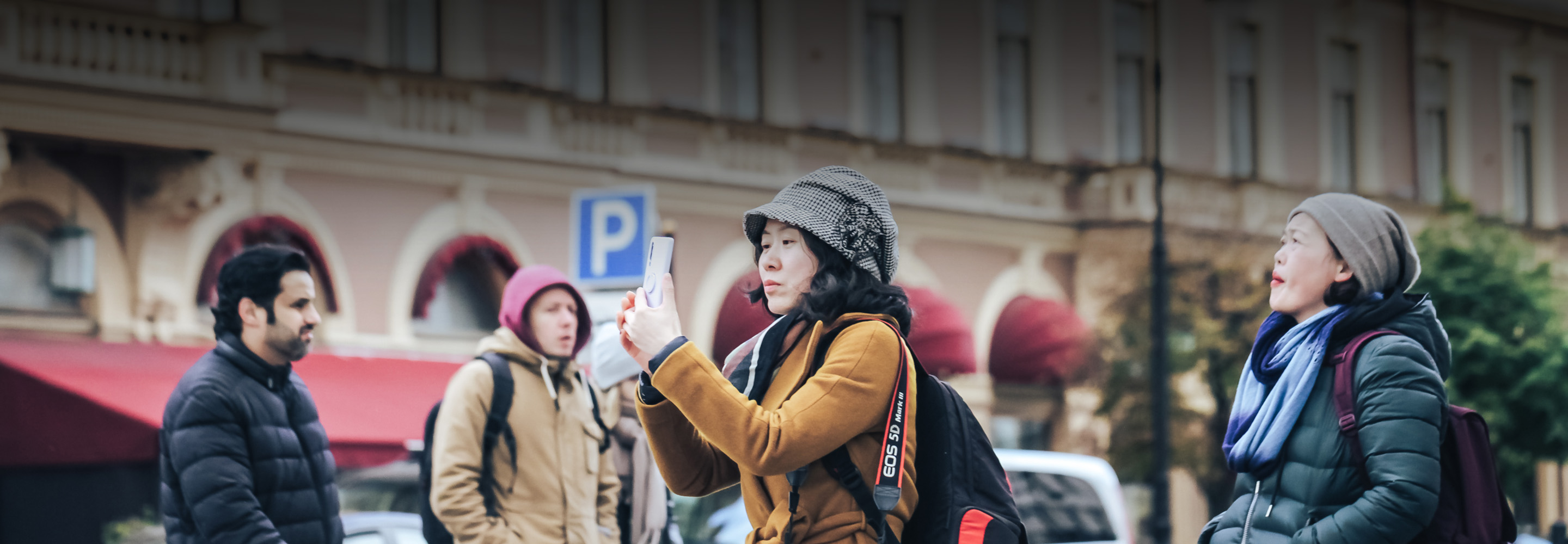 Как воруют фототехнику на улице: приемы и способы защититься