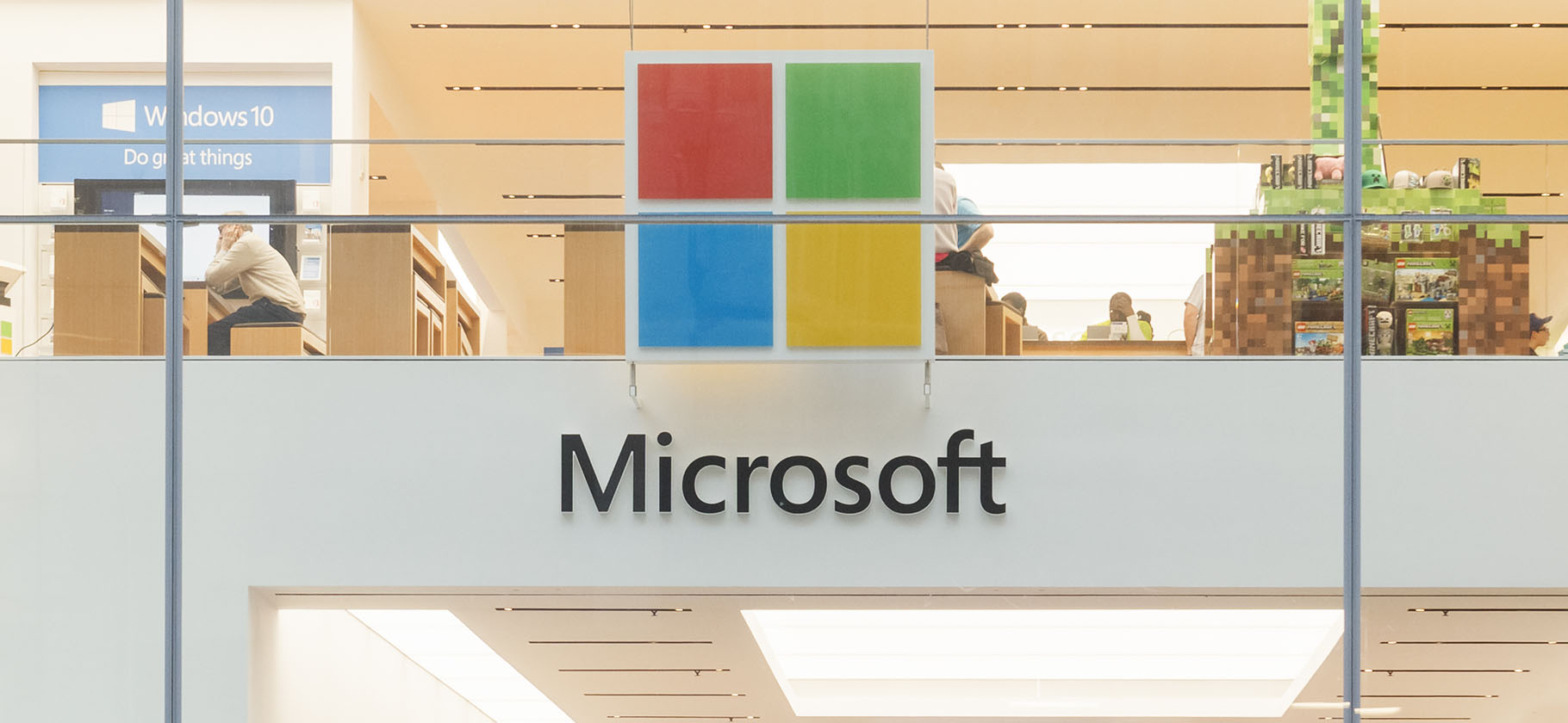 Квартальная выручка Microsoft выросла на 18%