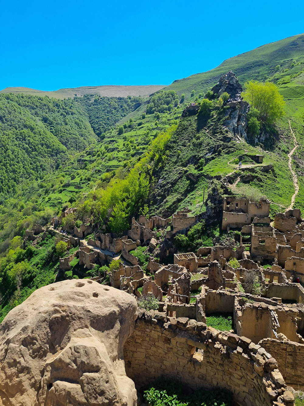 Гамсутль, древний город