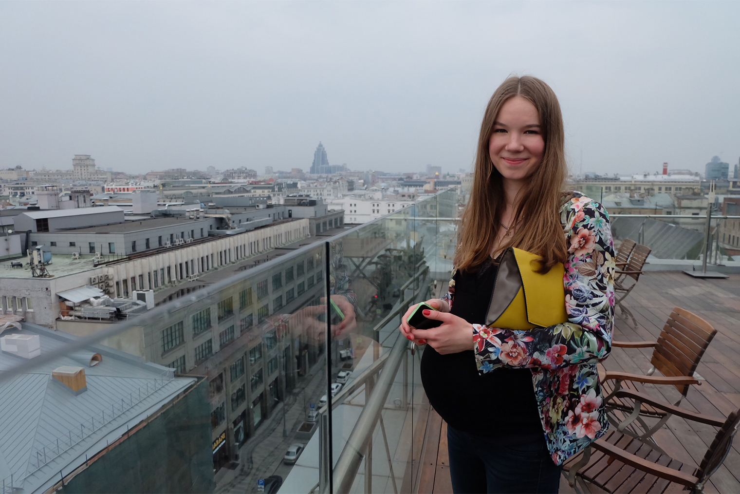 Фотография сделана за три дня до родов — под конец дня отекли ноги, но в остальном чувствовала себя бодро