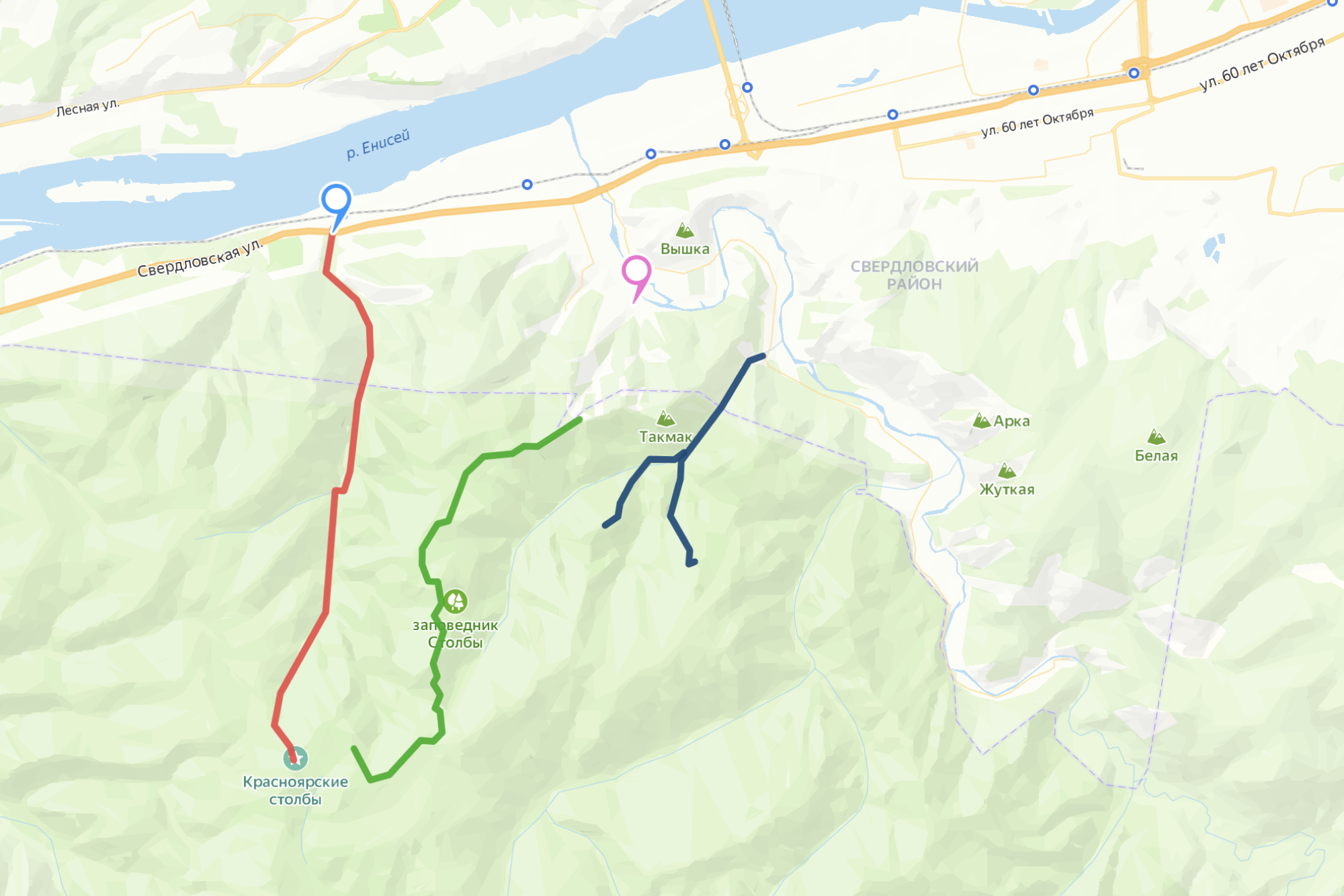 На карте красным цветом выделена Центральная тропа, зеленым — Каштаковская, синим — та, что начинается у восточного входа. Источник: yandex.ru