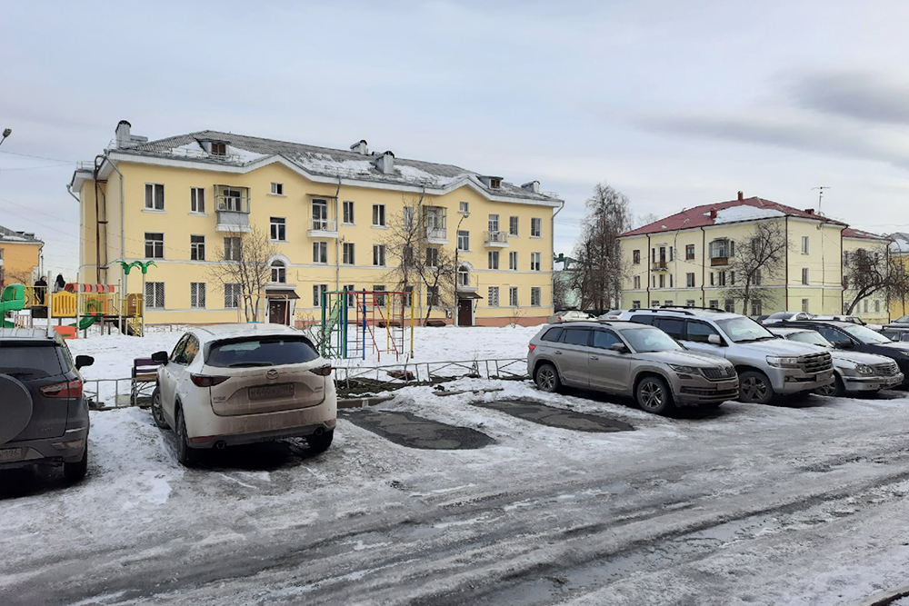 Так выглядит парковка после расширения