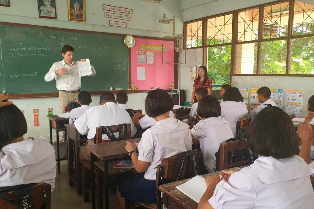Вот так выглядит преподавание в тайских классах