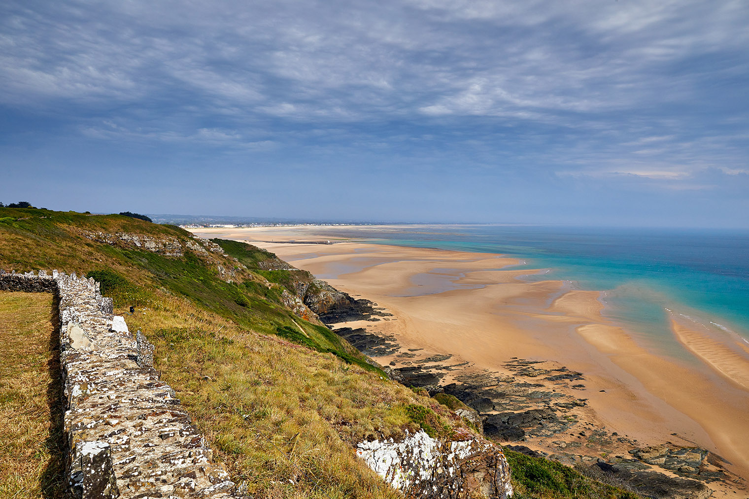 Пляж в Картере. Фотография: Gary Le Feuvre / Shutterstock / FOTODOM