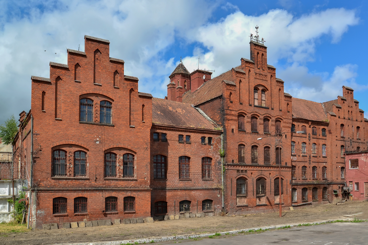 История замка Тапиау началась в 13 веке. Фотография: Irina Borsuchenko / Shutterstock / FOTODOM