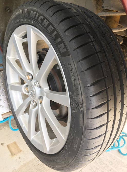 Гражданская шина Michelin Pilot Sport 4, индекс износостойкости — 320