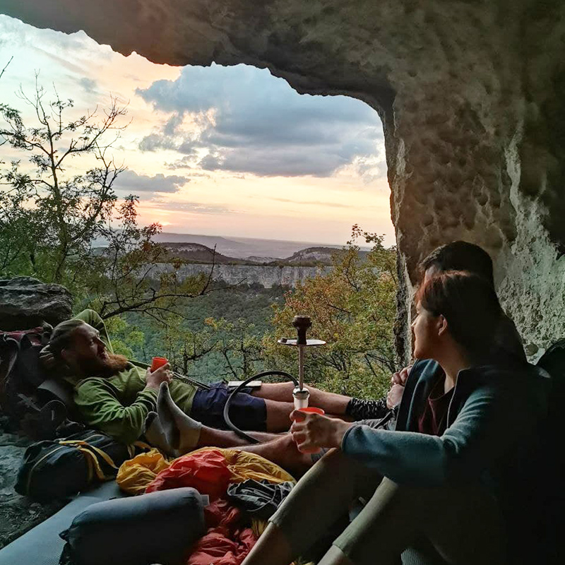 Заночевать в пещере на Тепе-Кермен можно бесплатно