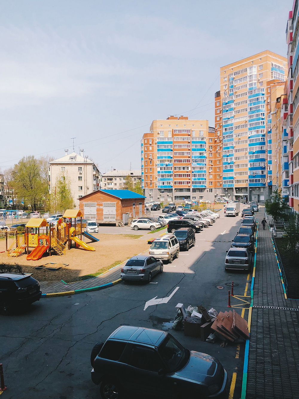 Мне было сложно решиться на переезд еще и потому, что я очень любила свою квартиру, дом и район